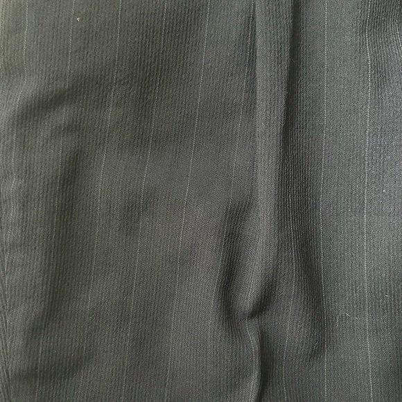 Stafford Navy Pinstripe Suit 41 regular - Picture 3 of 7